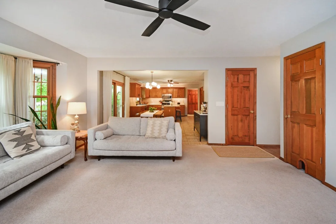 Photo of 2411 Clarkson Lane