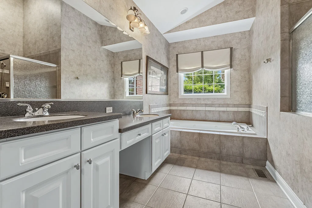 Photo of 13216 Greenleaf Trail