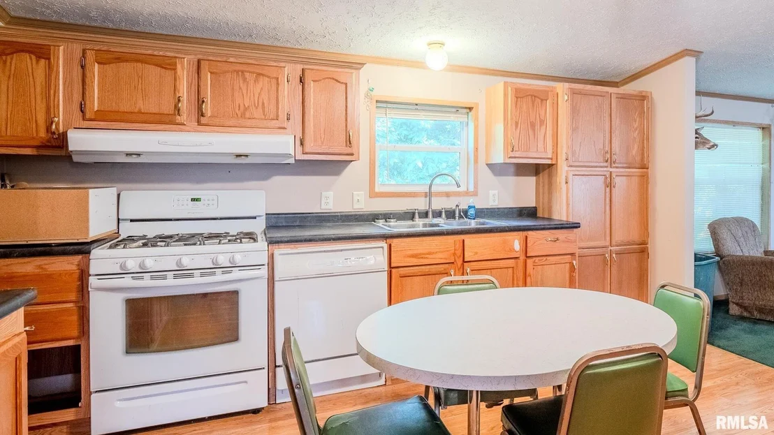 Photo of 8411 Brimberry Road