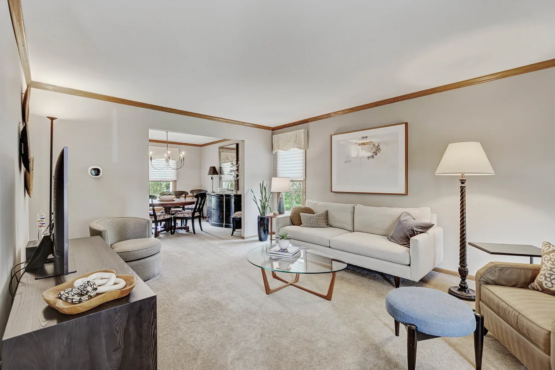 Photo of 4261 Oak Knoll Lane