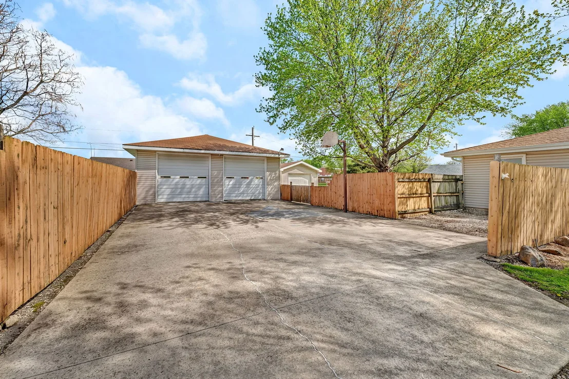 Photo of 1010 Harmony Avenue