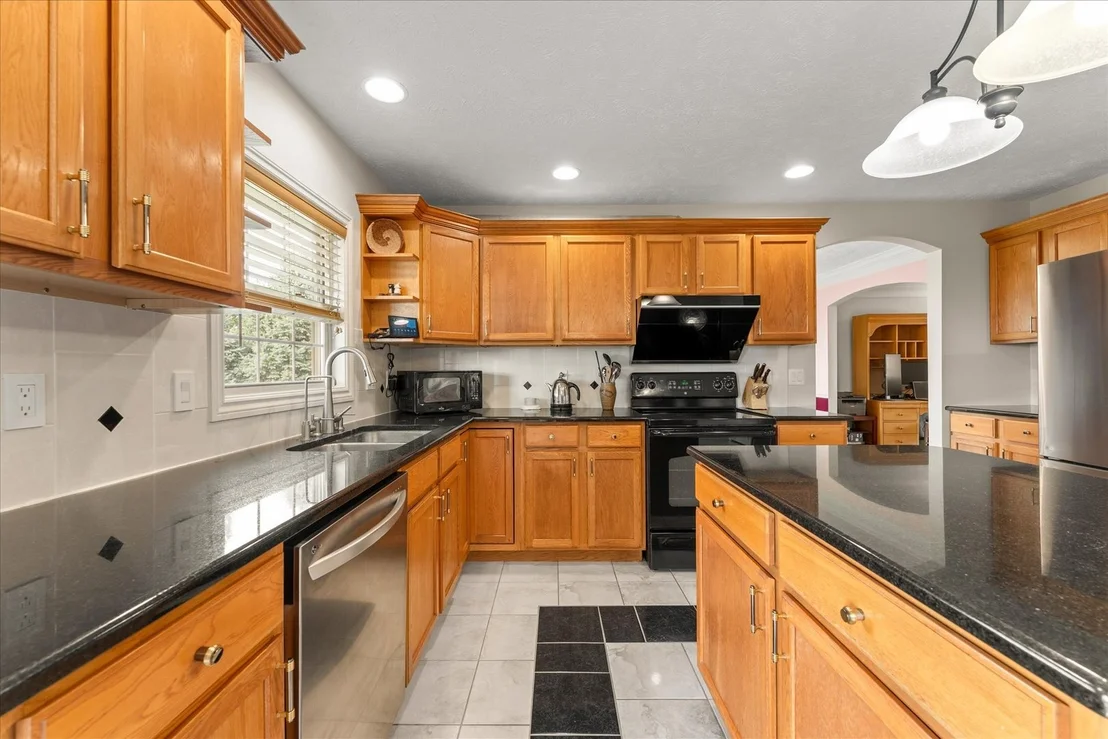 Photo of 5101 Stonebridge Drive