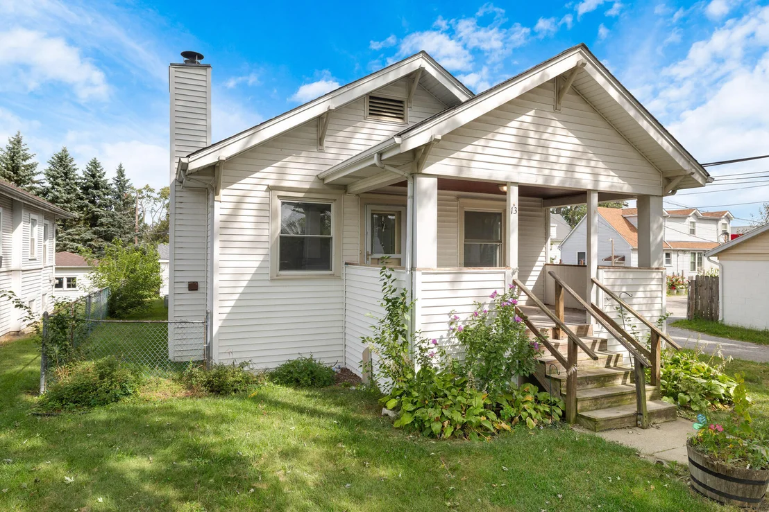 Photo of 13 W 37th Street