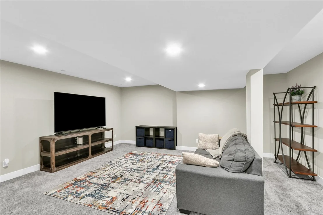 Photo of 1403 Winterberry Road