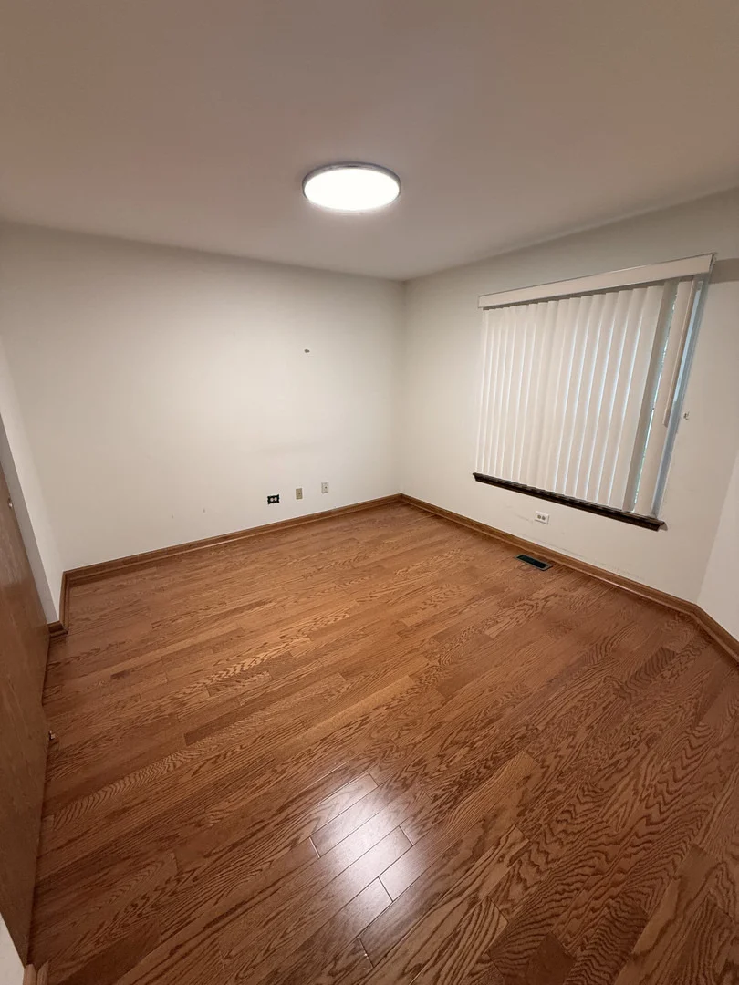 Photo of 21070 W Hazelnut Lane