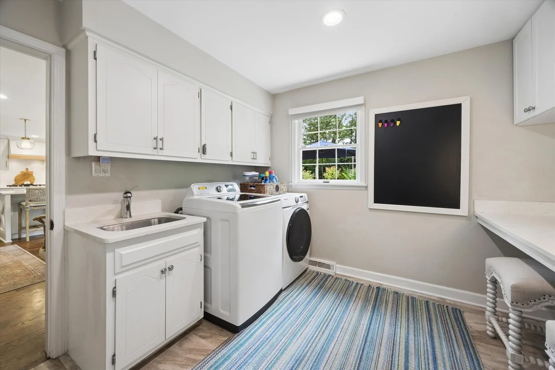 Photo of 6493 Apache Drive