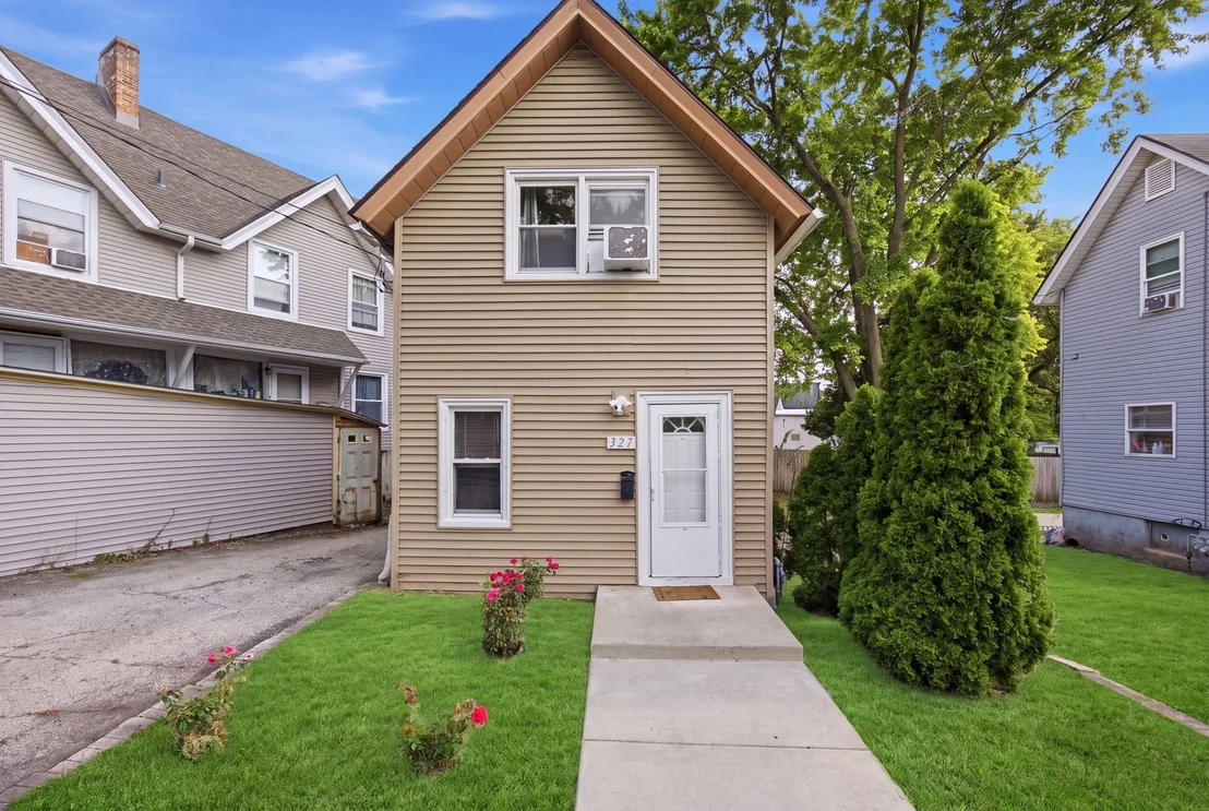 Photo of 327 Ann Street