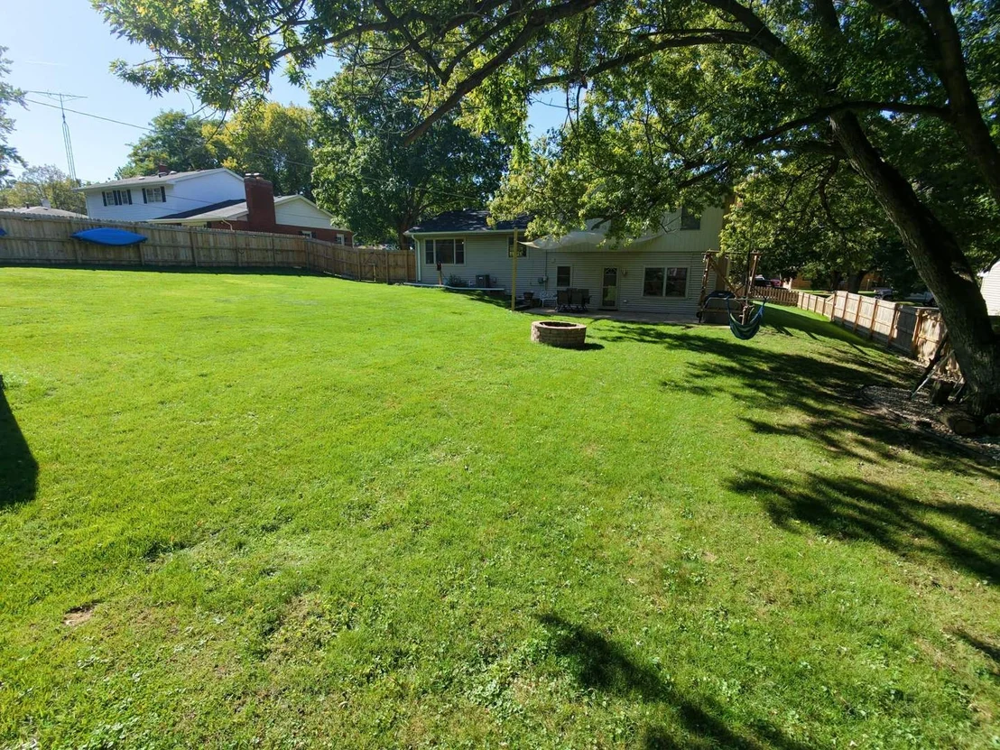 Photo of 445 Stanford Drive