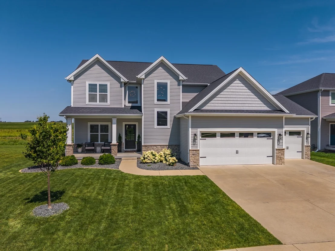 Photo of 1117 Willow Creek Drive