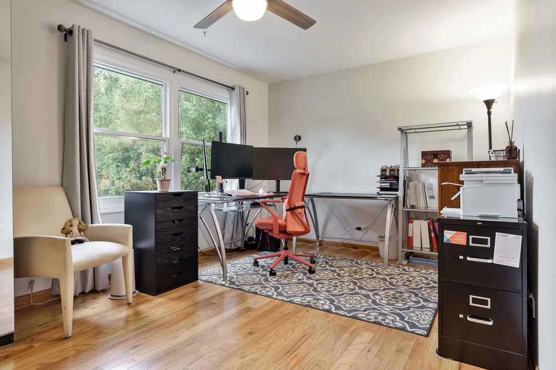 Photo of 881 Willowbrook Drive