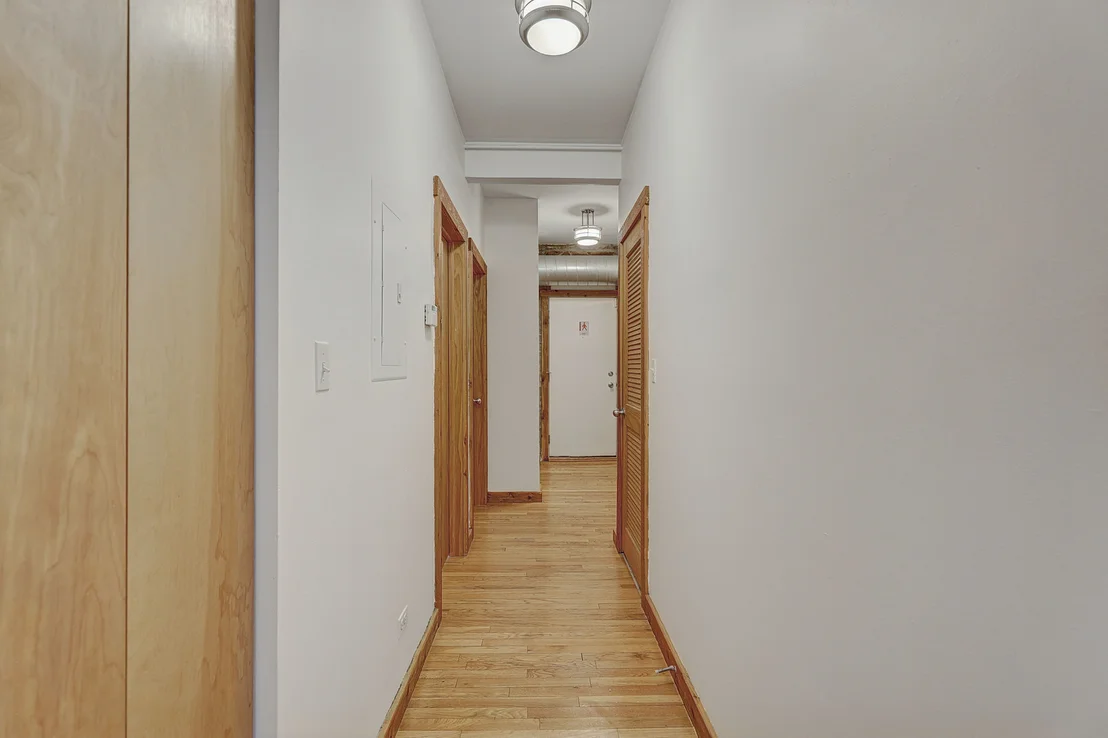Photo of Unit 2 at 1663 W Pratt Boulevard
