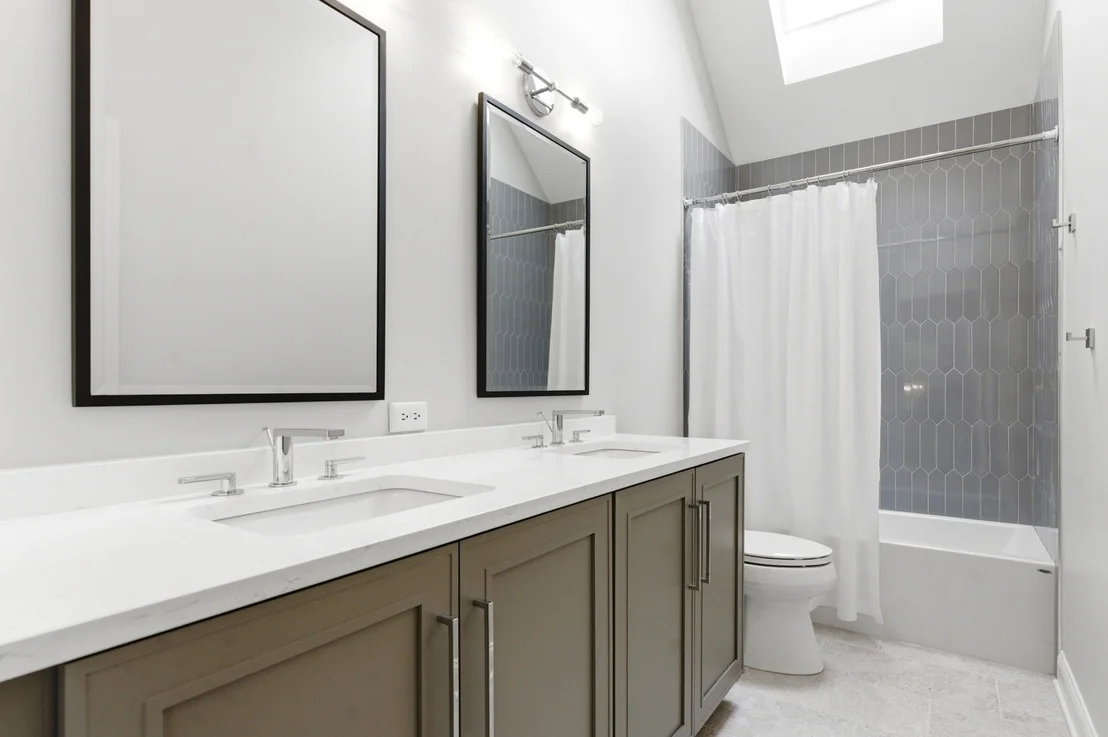 Photo of 26W114 Jerome Avenue