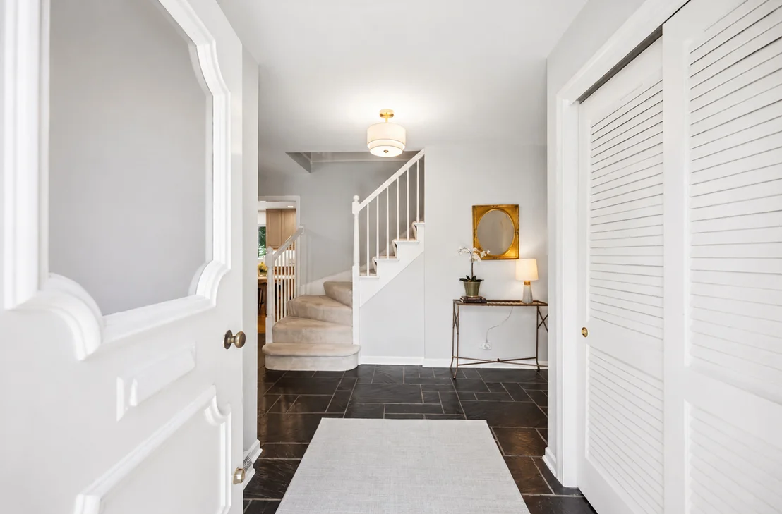 Photo of 870 Prospect Avenue
