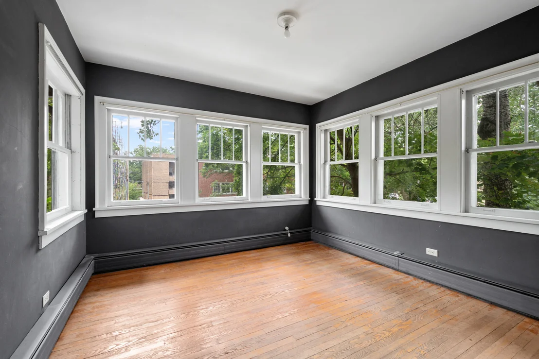 Photo of 1011 Crain Street