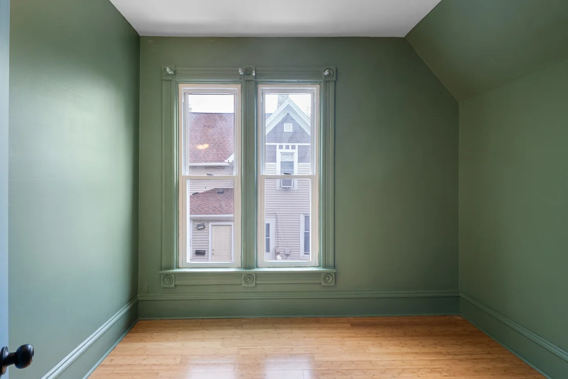 Photo of 447 Ashland Avenue