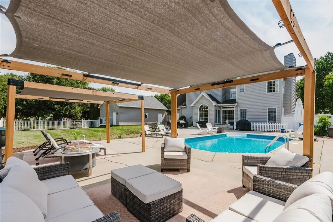 Photo of 16036 Inverrary Lane