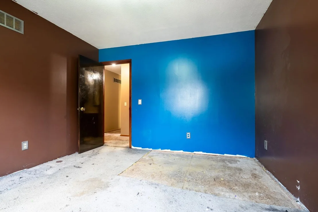 Photo of 2107 Woodhavens Drive