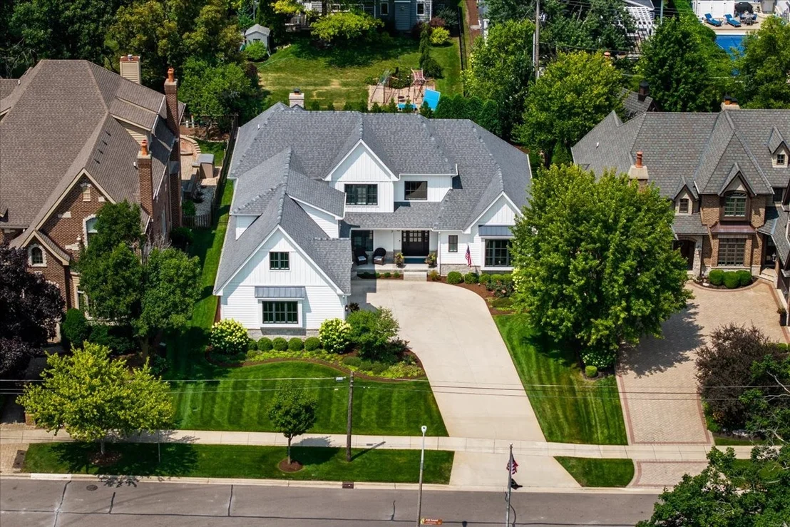 Photo of 907 Jackson Avenue