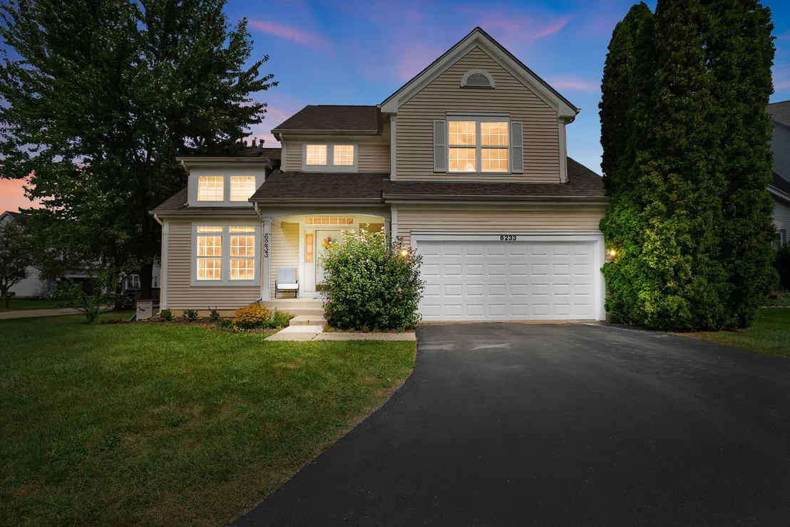 Photo of 6233 Formoor Lane