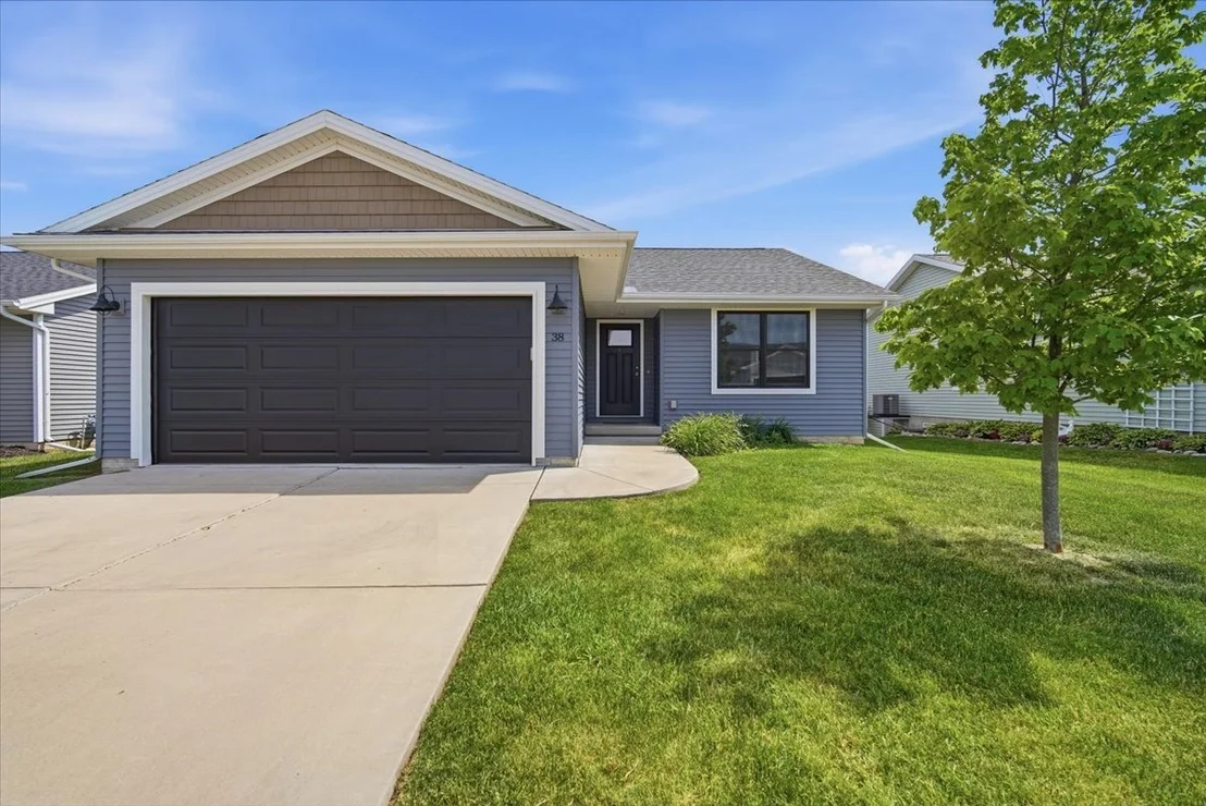 Photo of 38 Winding Way