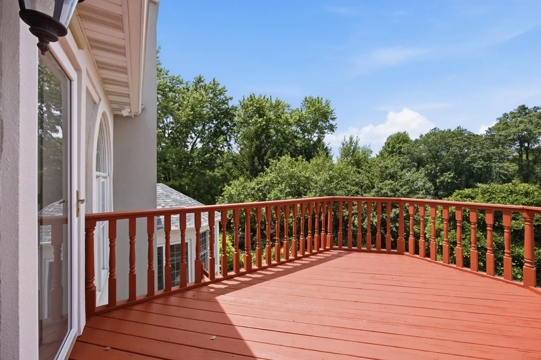 Photo of 2284 Cairnwell Drive