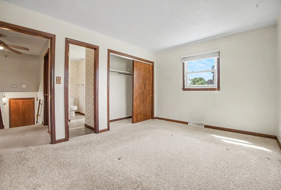 Photo of 10 Imperial Drive