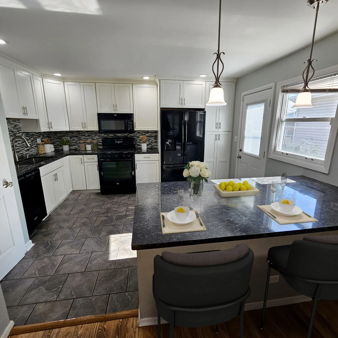 Photo of 618 W Comstock Avenue