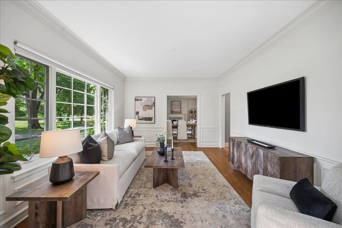 Photo of 1372 Sunview Lane