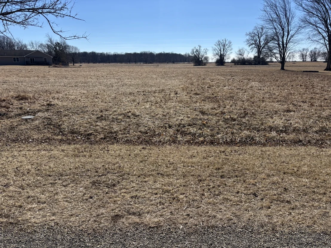 Photo of 926 Broad Acres Lane