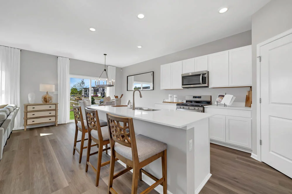 Photo of 6811 Applegate Drive