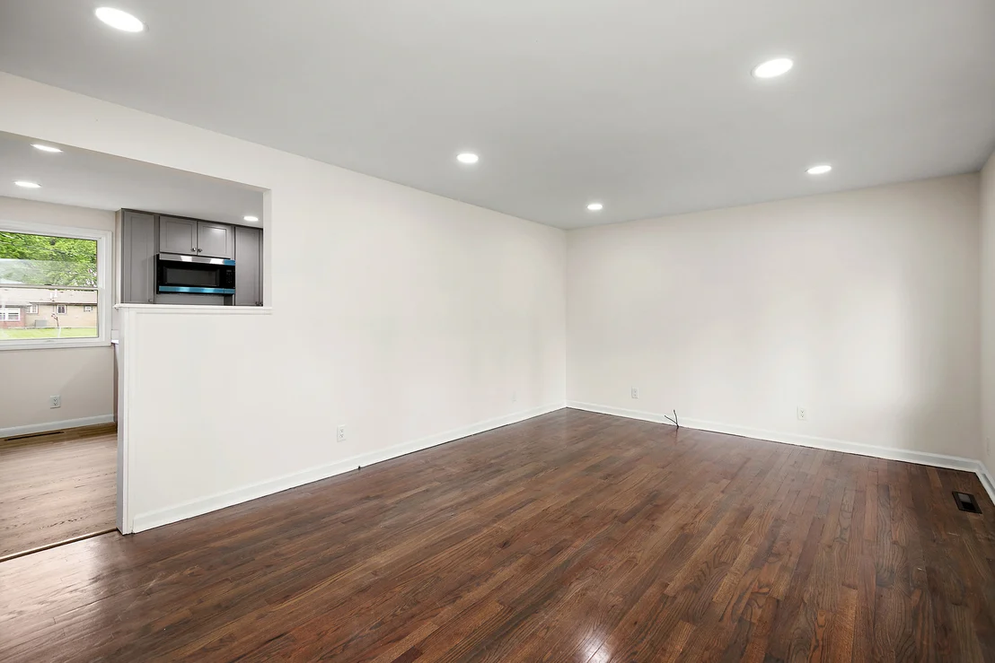 Photo of 112 N El Dorado Drive