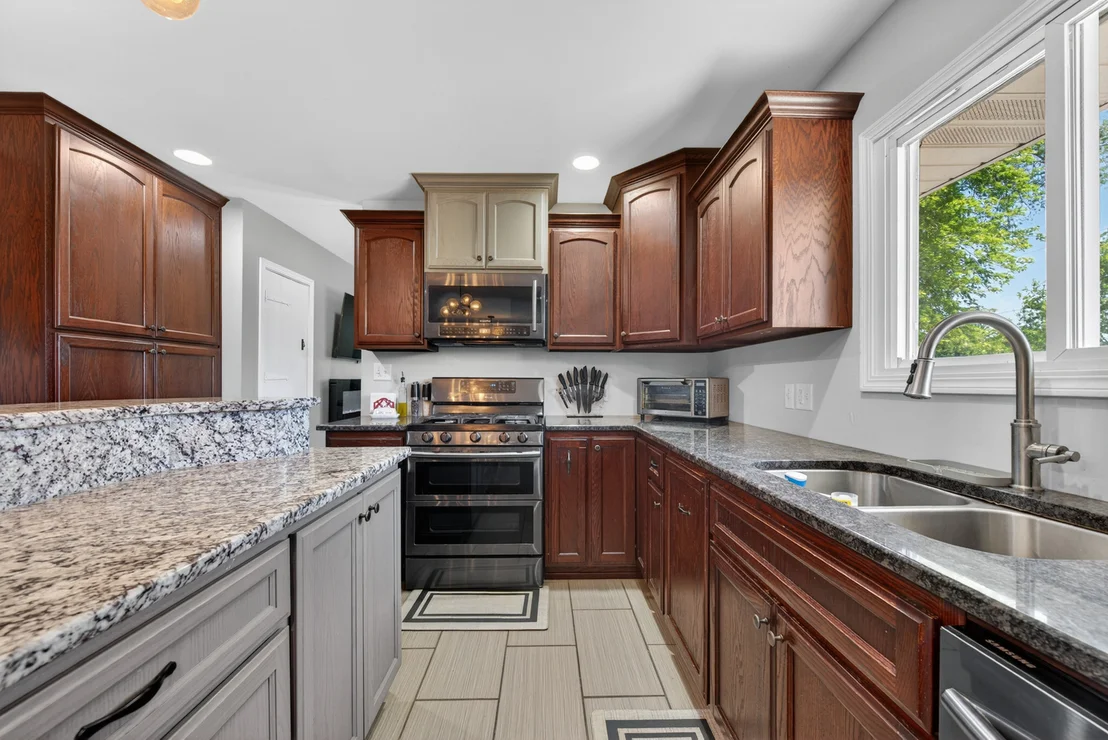 Photo of 6395 PINE BLUFF Road
