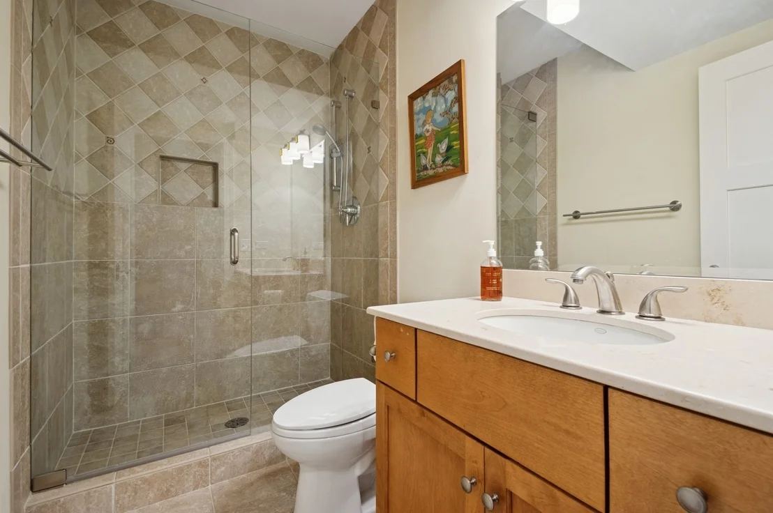 Photo of 384 Provident Avenue