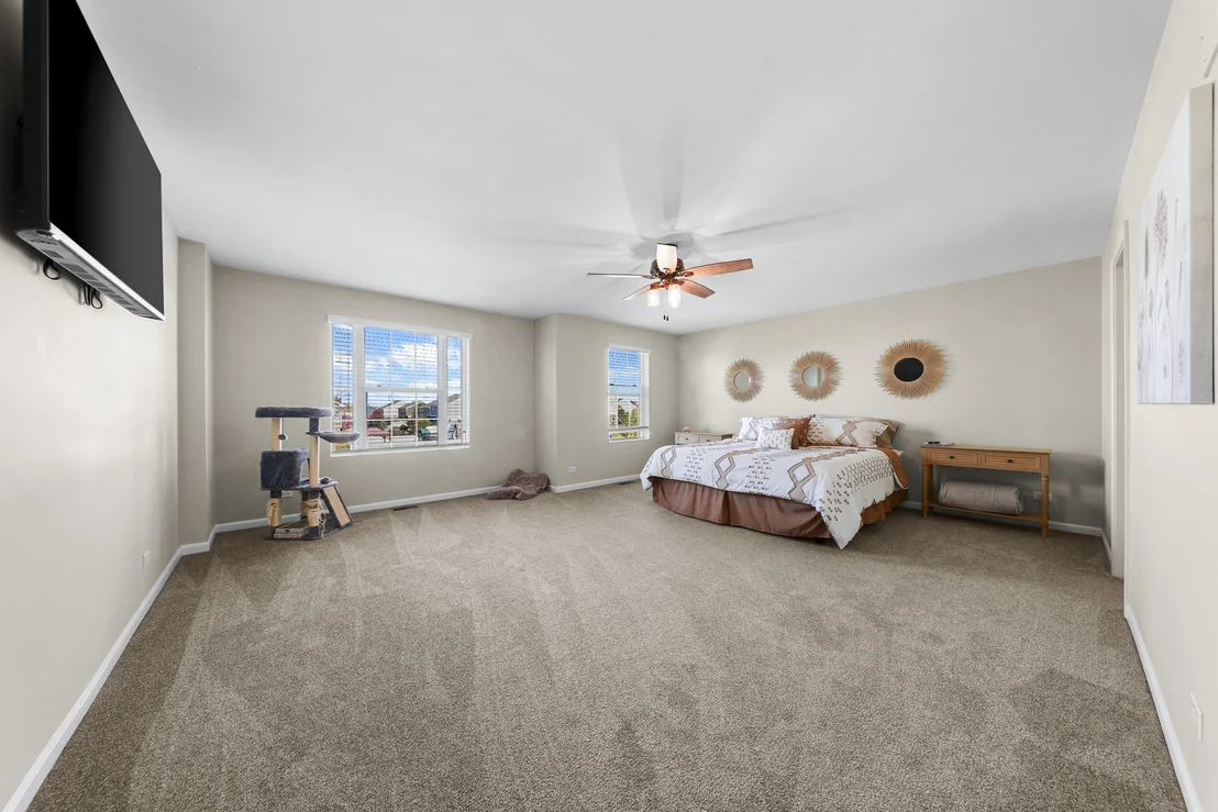 Photo of 2102 Knightsbridge Lane