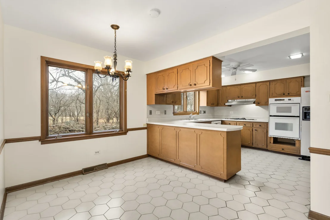 Photo of 30 Strauss Lane