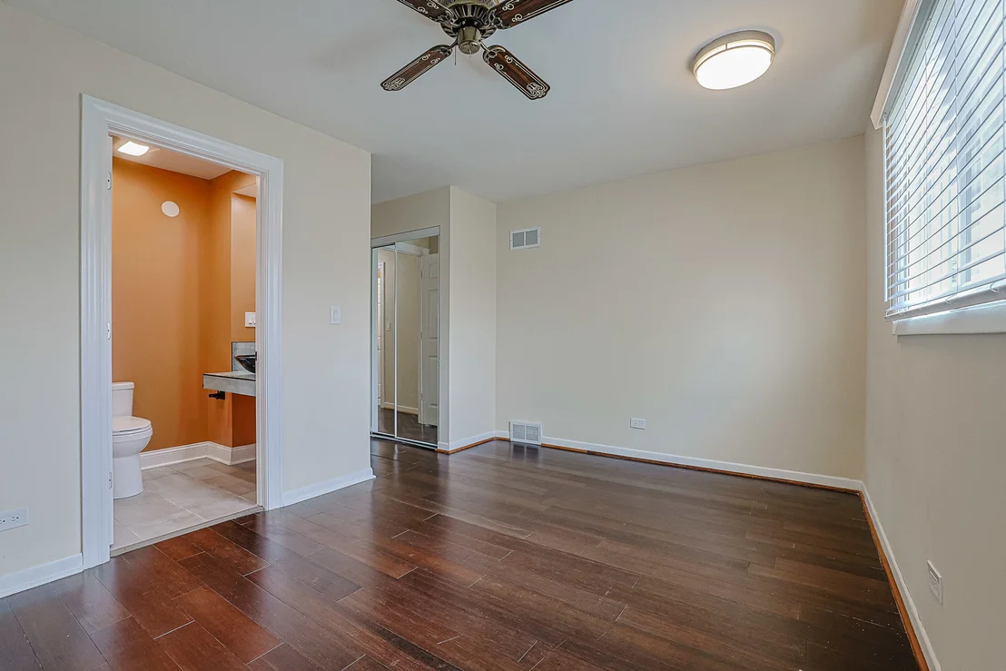 Photo of 9249 BARBERRY Lane