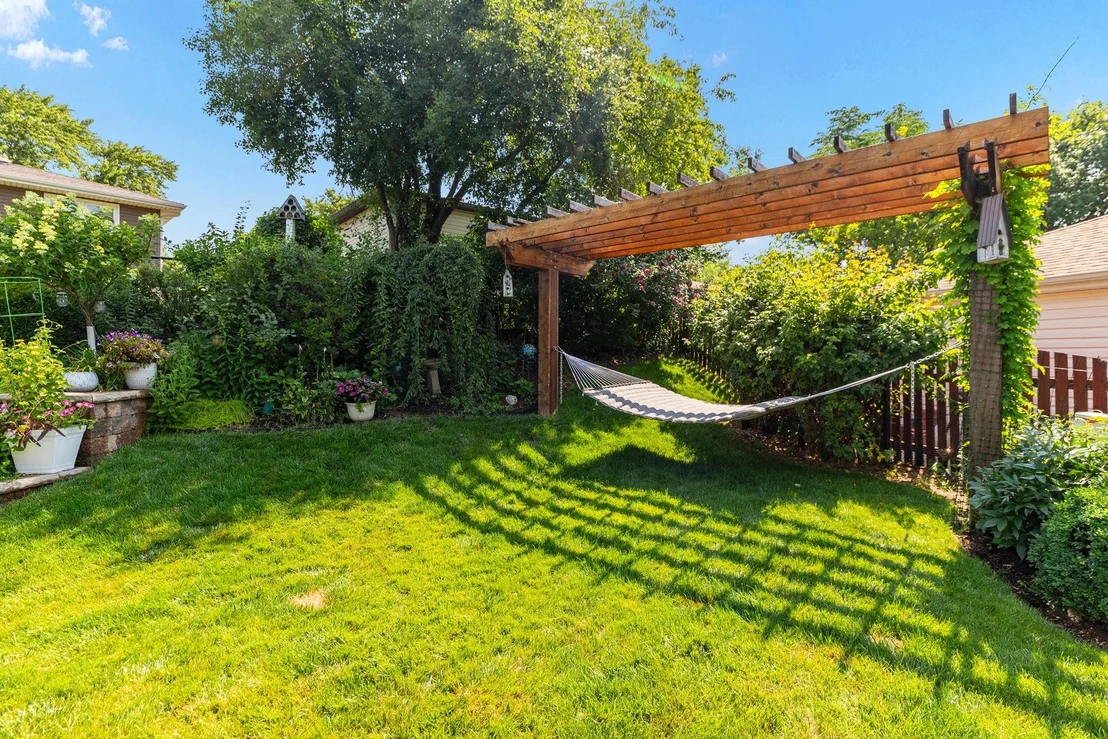 Photo of 532 MERLIN Drive