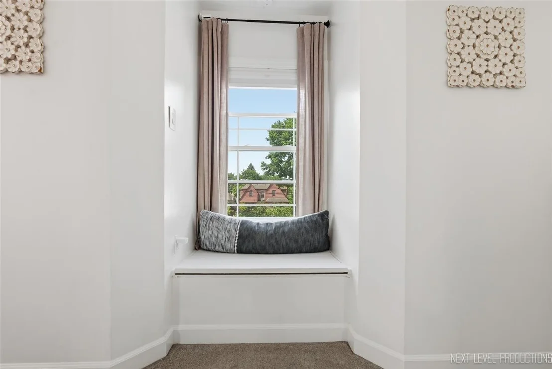 Photo of 354 Jefferson Avenue