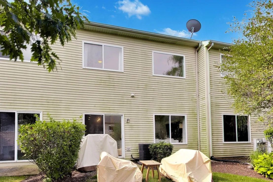 Photo of 17576 Gilbert Drive