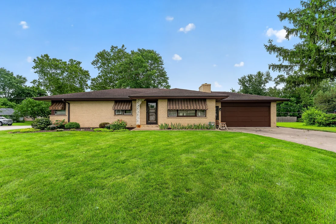 Photo of 3300 Pinecrest Drive