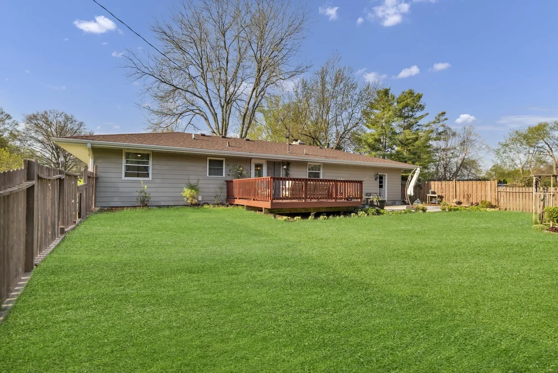 Photo of 405 Thomas Drive