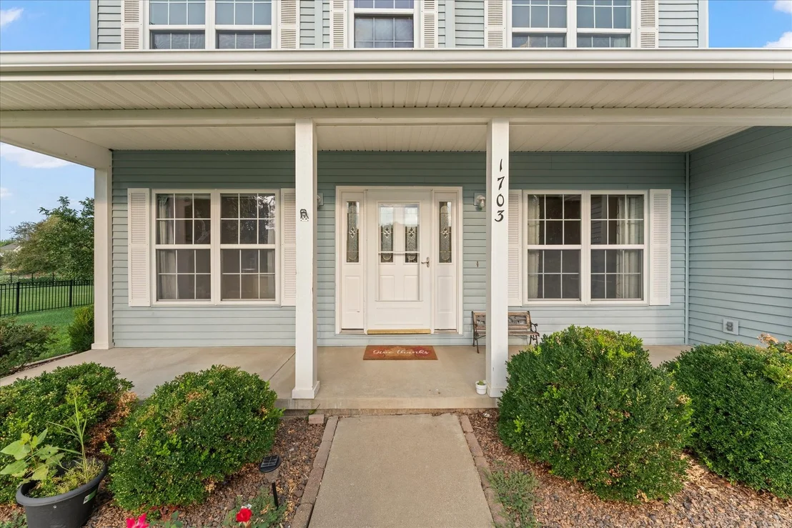 Photo of 1703 Deer Run Drive