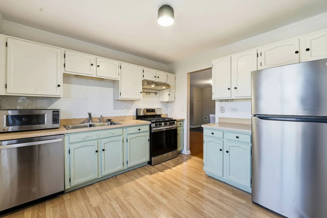 Photo of Unit 2D at 6267 Trinity Drive
