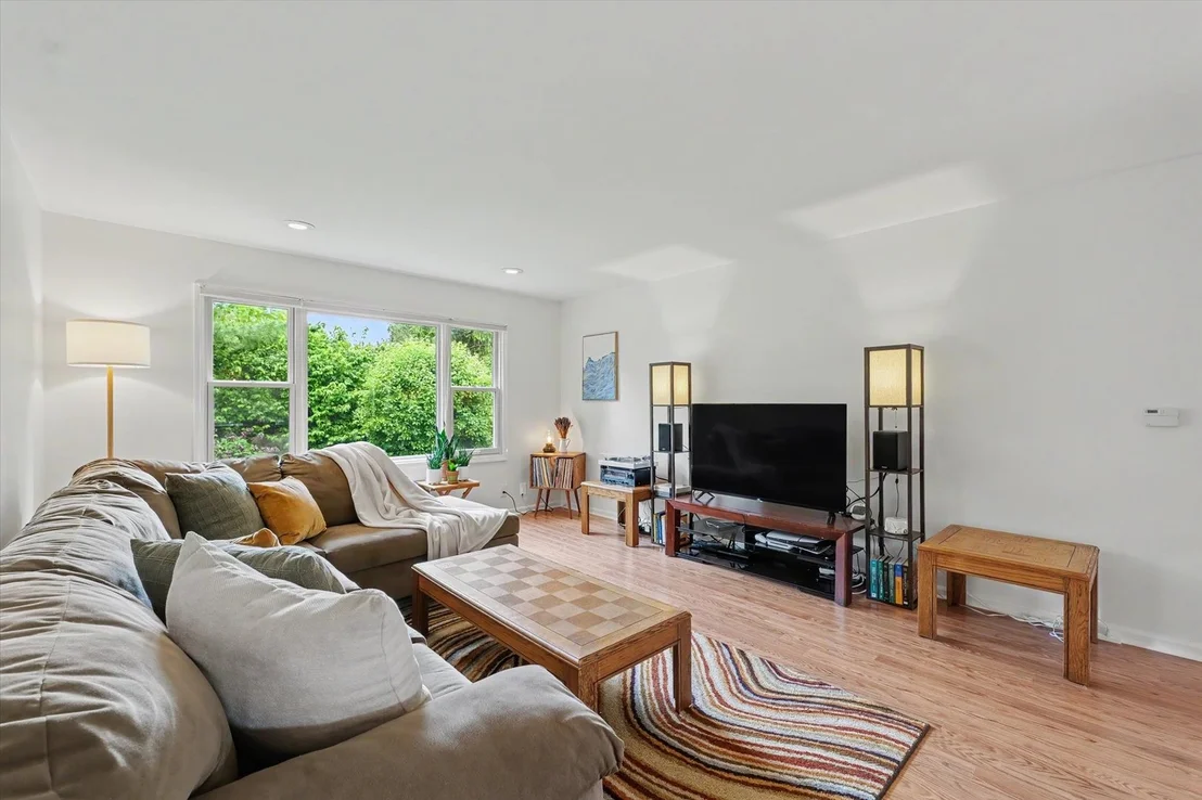 Photo of 2207 Boudreau Circle