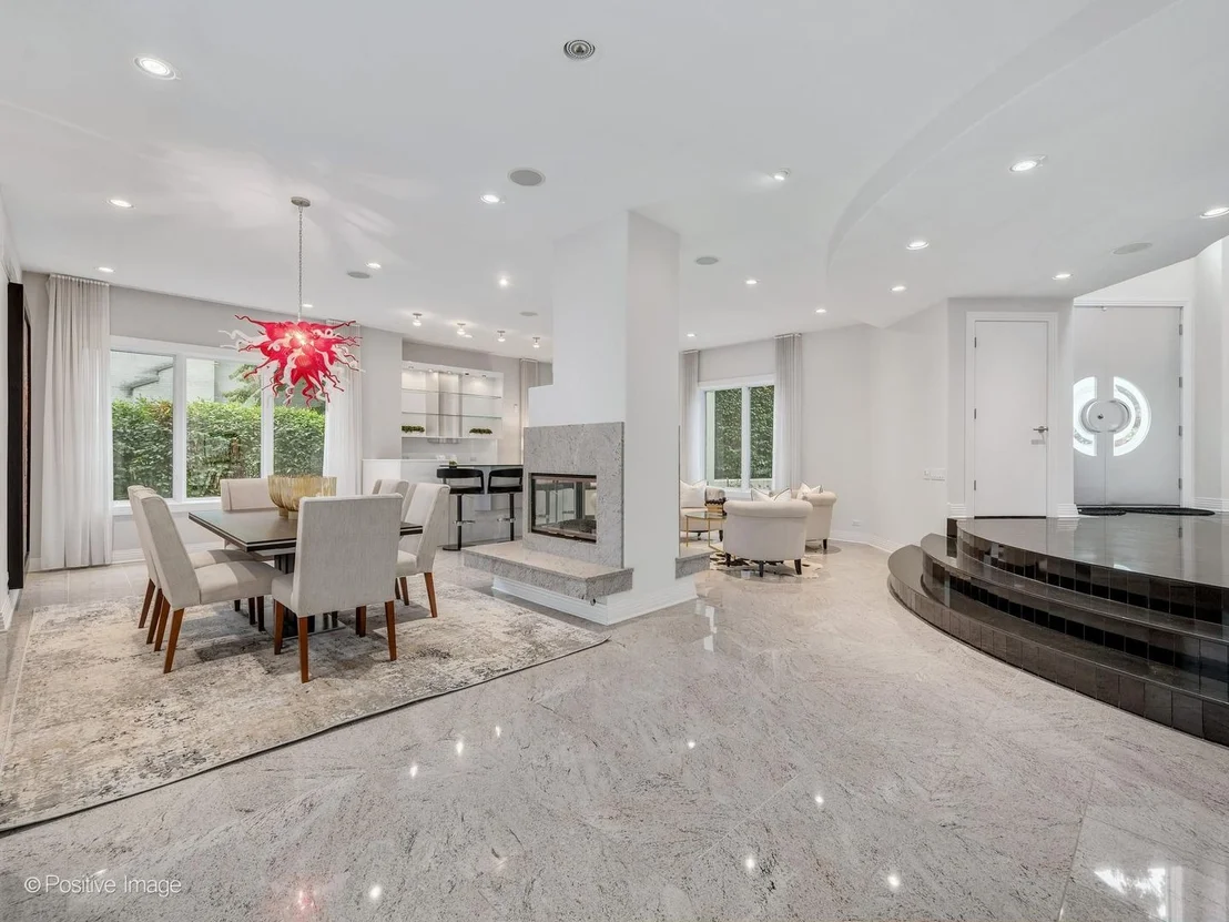 Photo of 920 St Stephens Green
