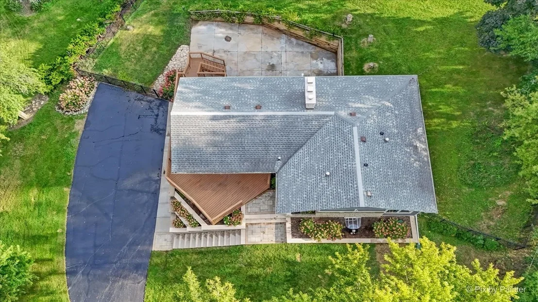 Photo of 506 Lakepoint Drive