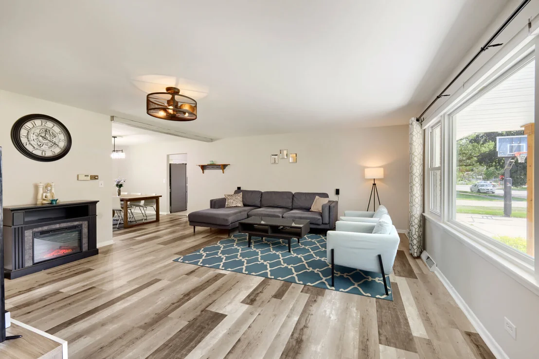 Photo of 1434 Maple Lane