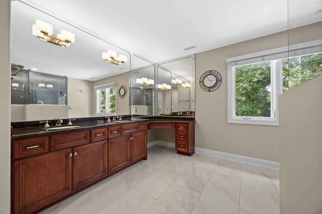 Photo of 331 Brookside Circle