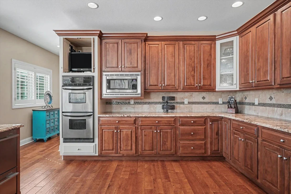 Photo of 1706 Mullikin Drive