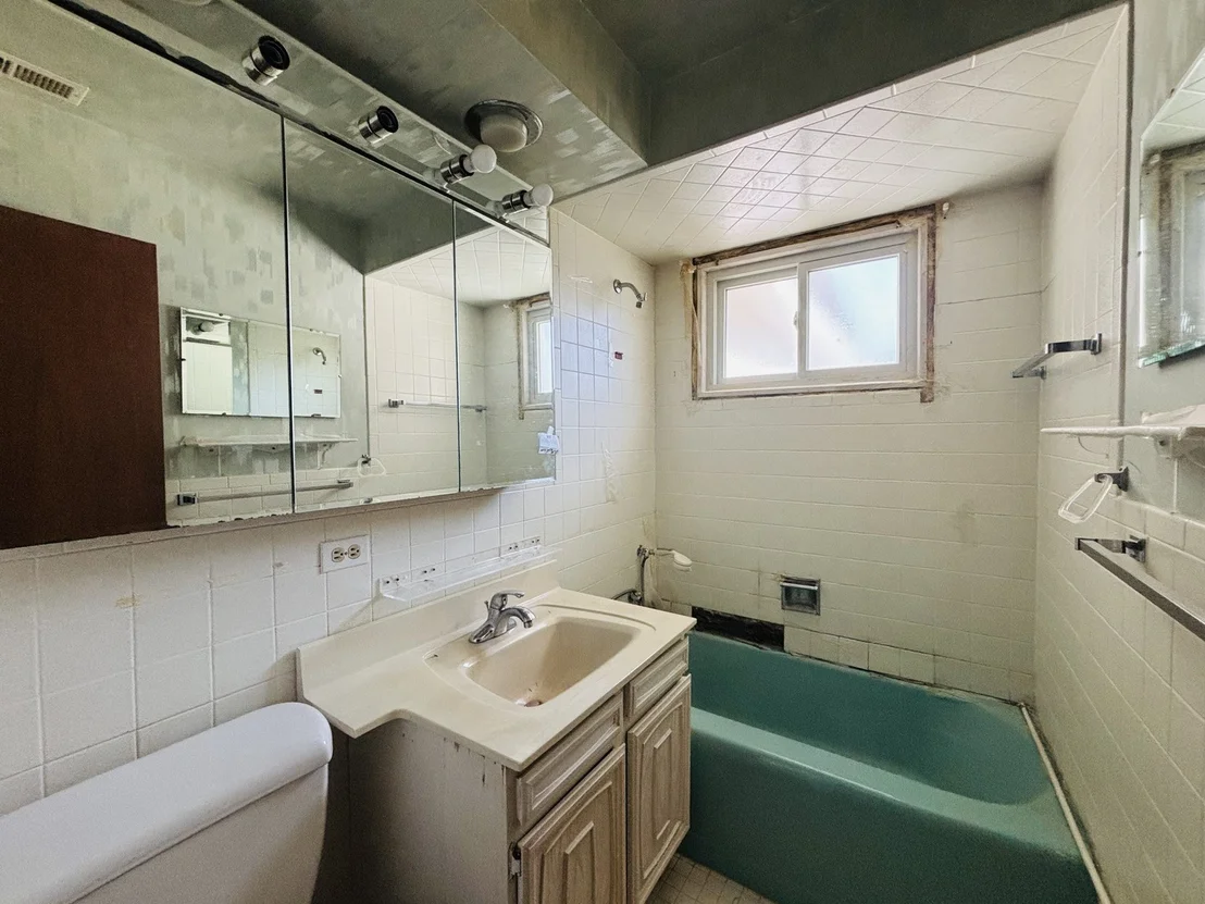 Photo of 847 S 3rd Avenue